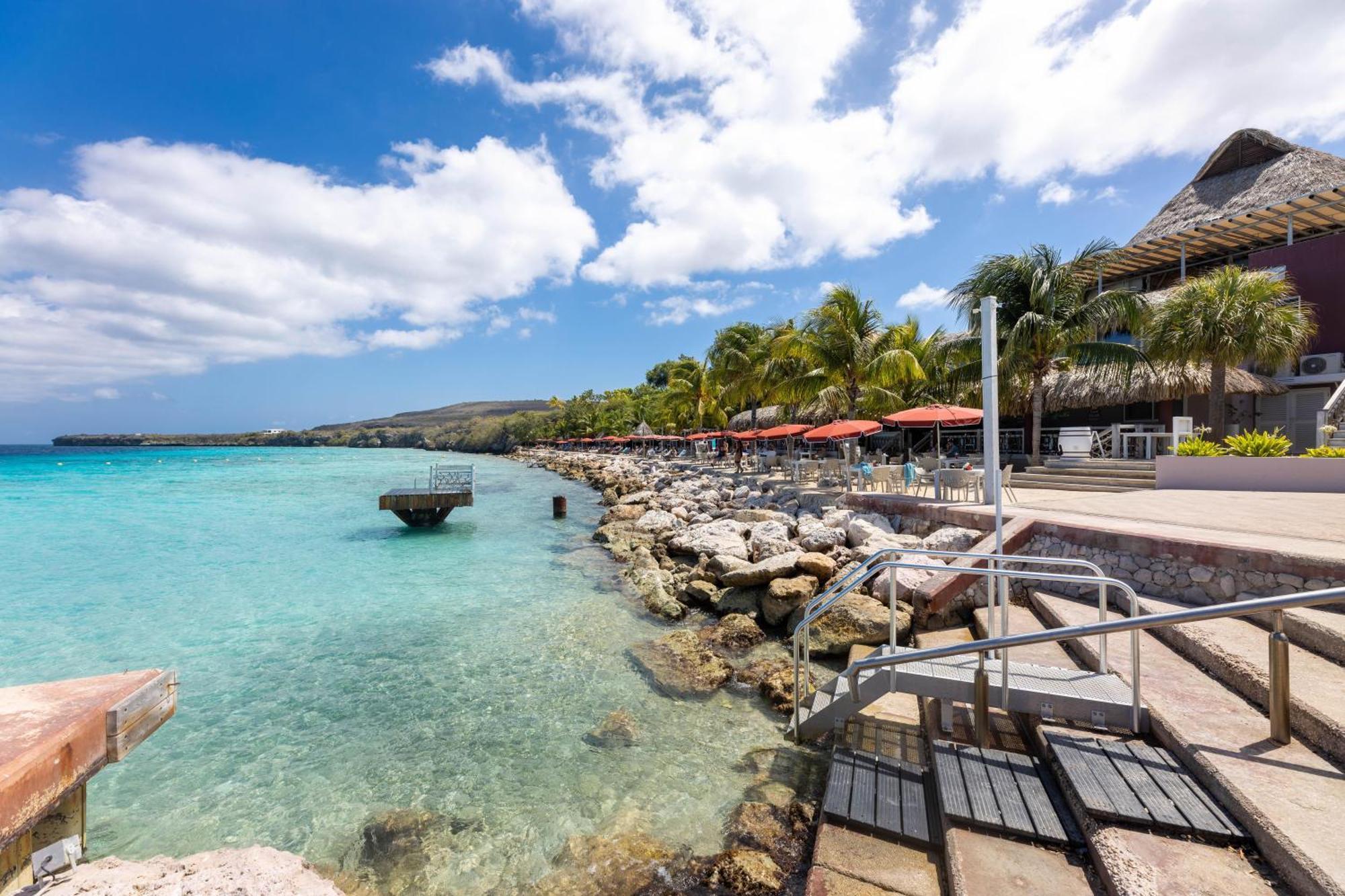 Coral Estate Luxury Resort Willibrordus 外观 照片