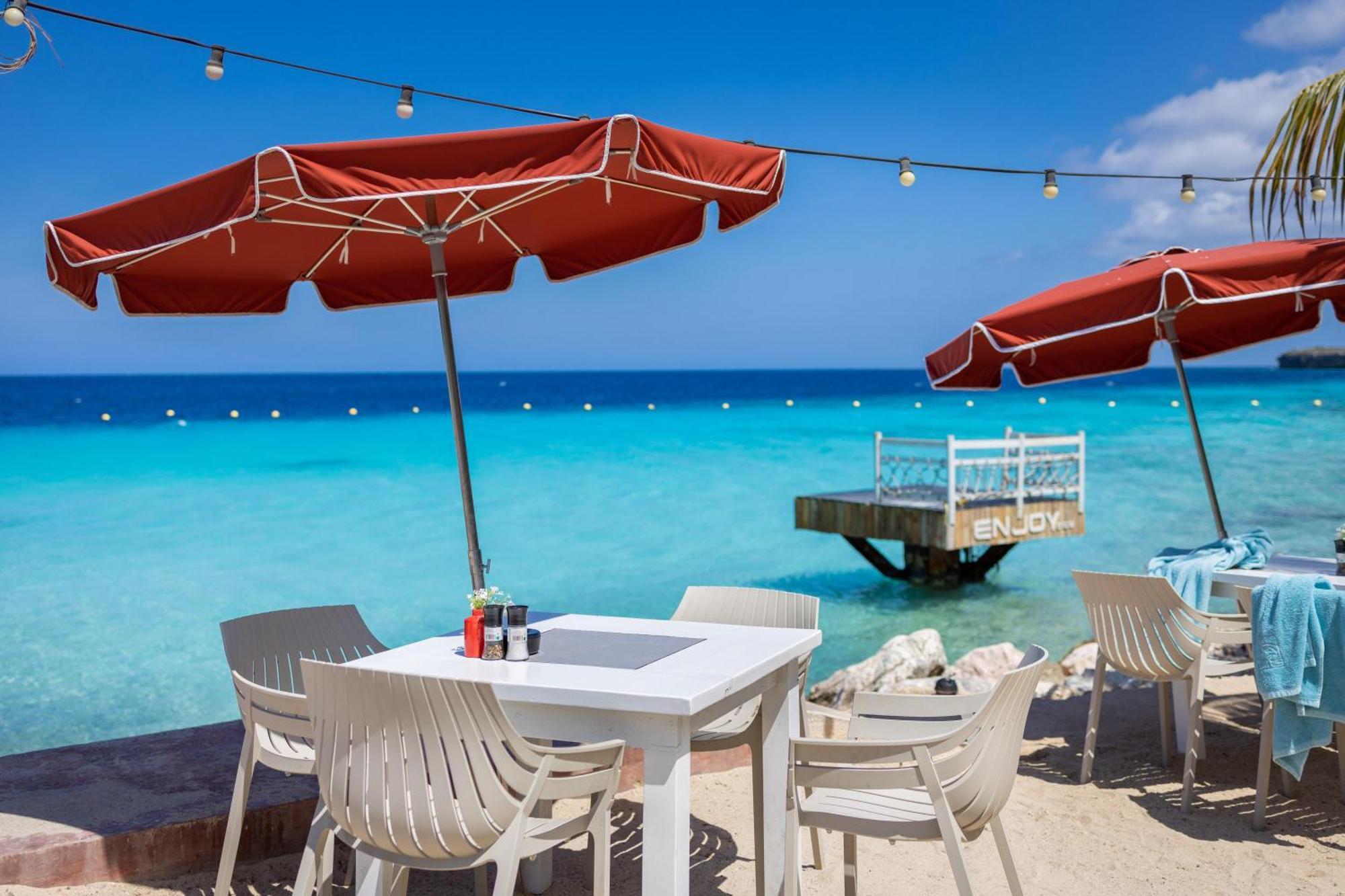 Coral Estate Luxury Resort Willibrordus 外观 照片