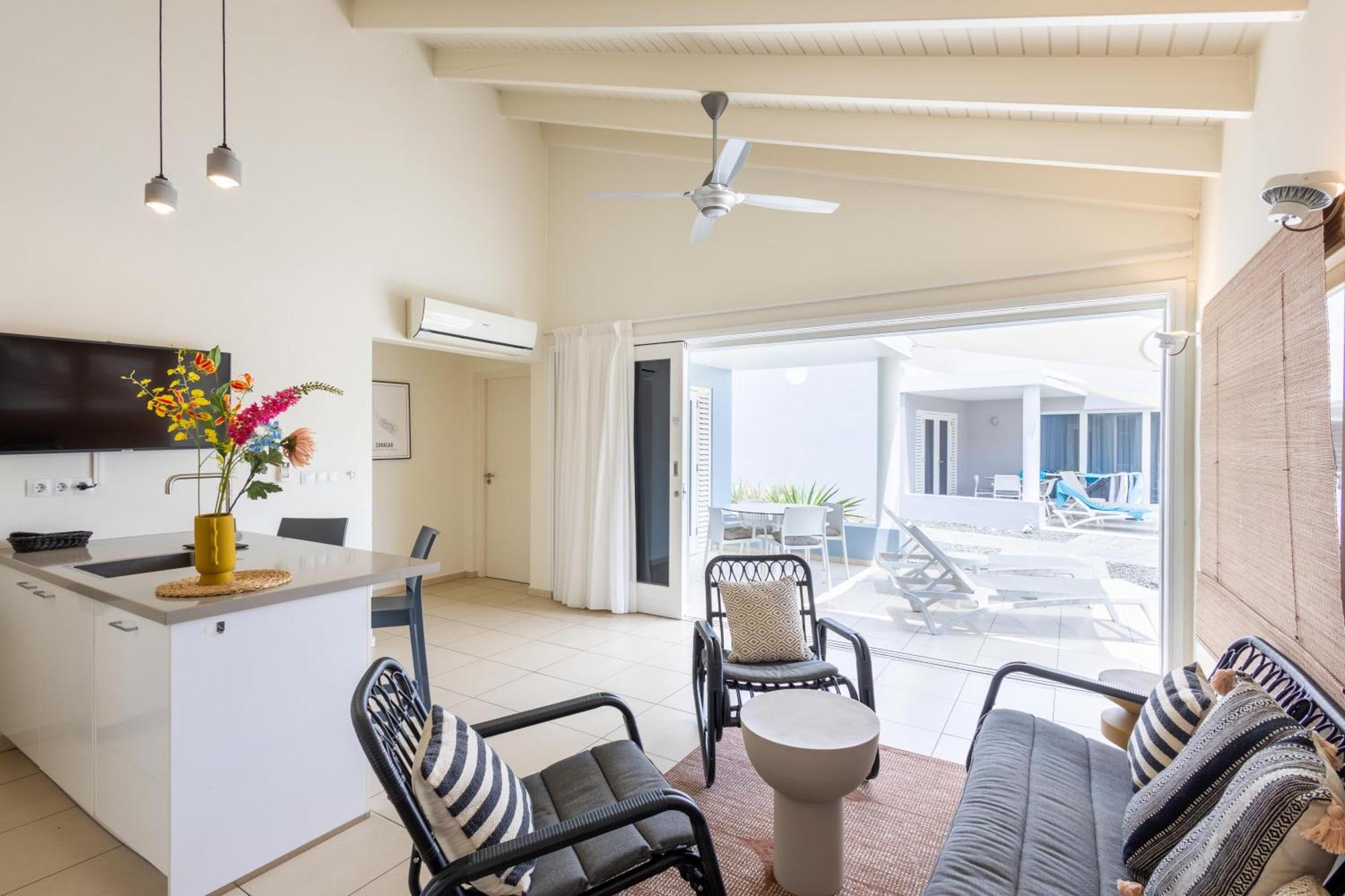 Coral Estate Luxury Resort Willibrordus 外观 照片