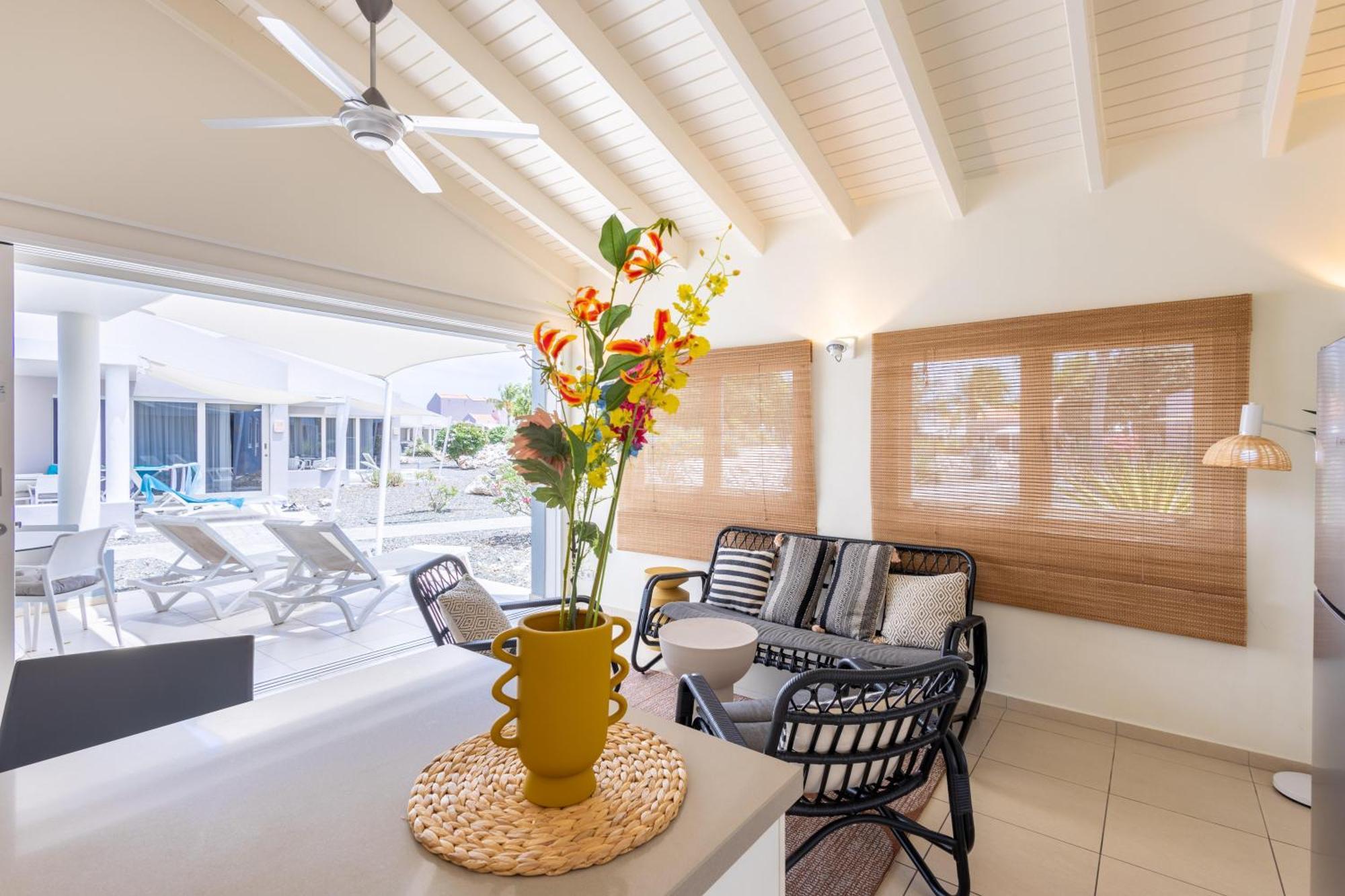 Coral Estate Luxury Resort Willibrordus 外观 照片