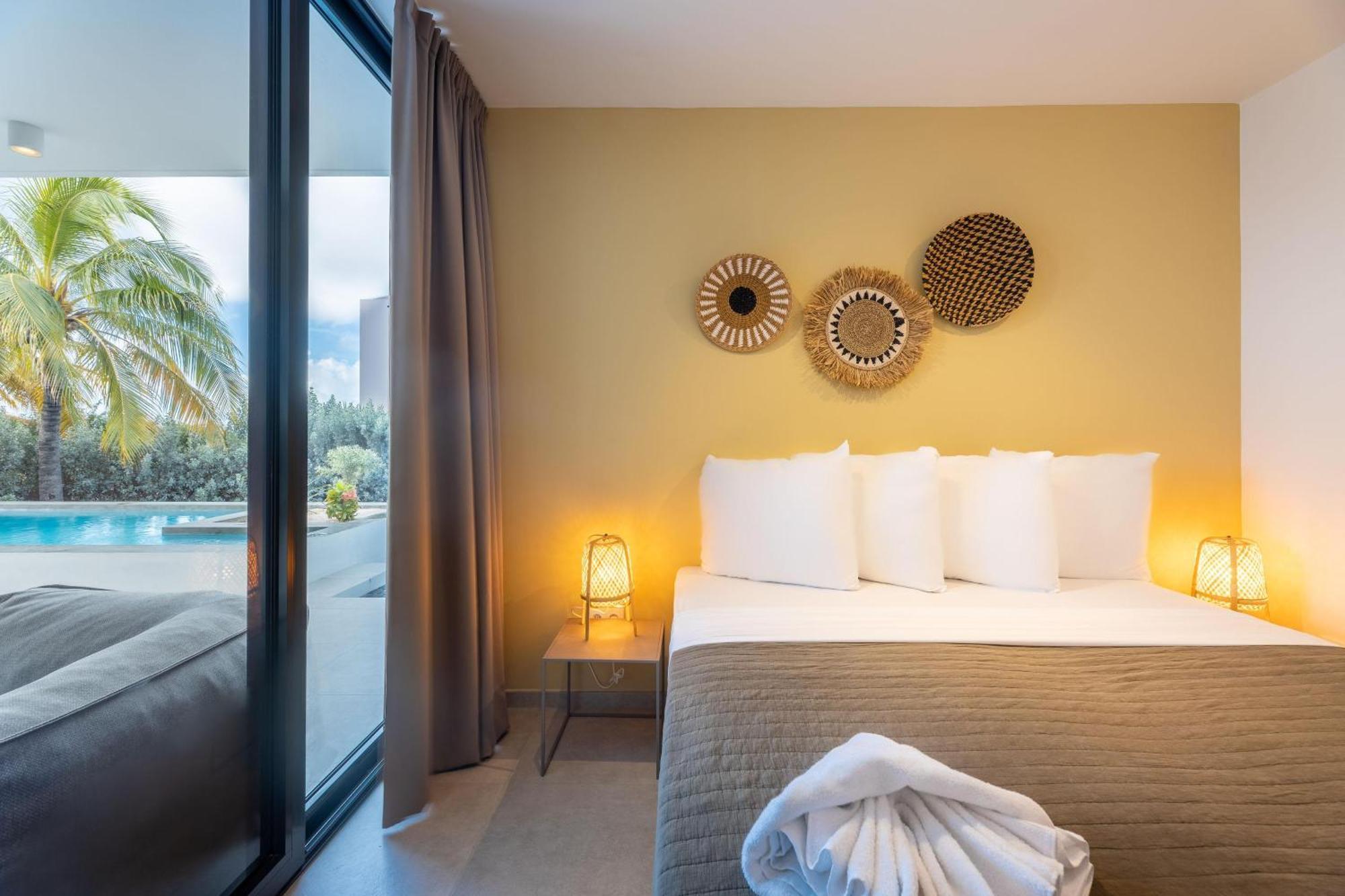 Coral Estate Luxury Resort Willibrordus 外观 照片