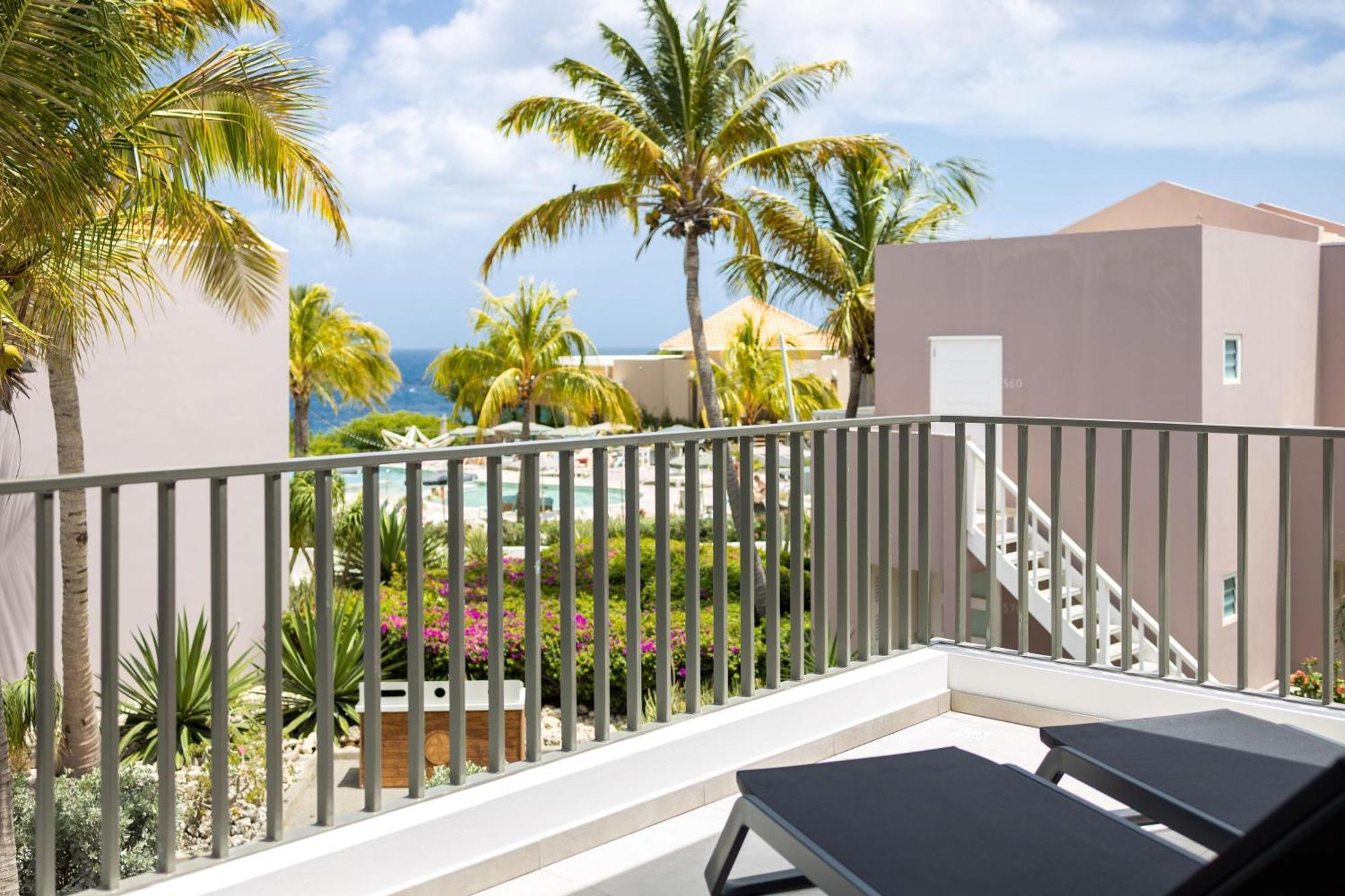 Coral Estate Luxury Resort Willibrordus 外观 照片